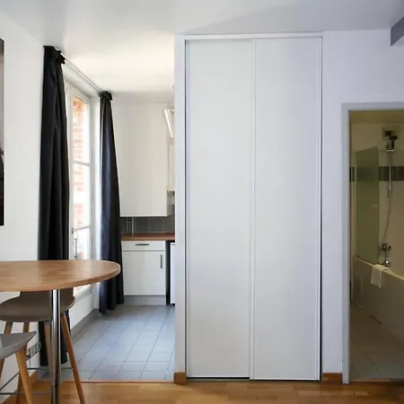 Buffon 404- studio lumineux - 2P- Paris Extérieur photo