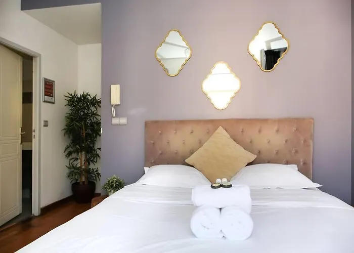 404 - Petit Bijou Dans Immeuble Hotelier Paris 5 - Flat-Guest